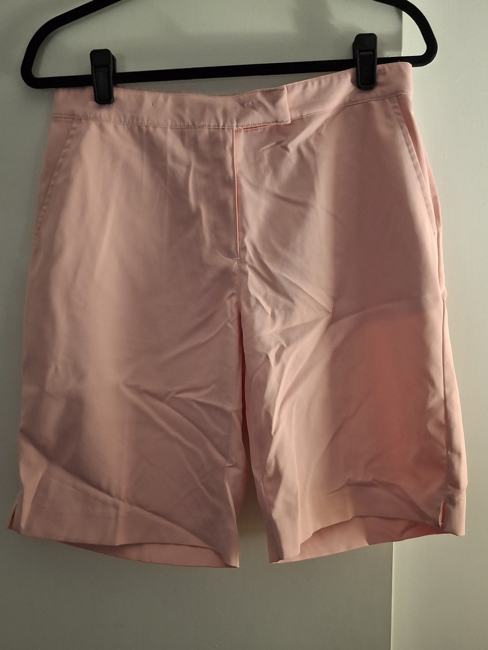 Coral Bay Golf Pink Women's Bermuda Shorts